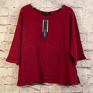Women's NWT Oneine New Elegance Burgundy Top Size M